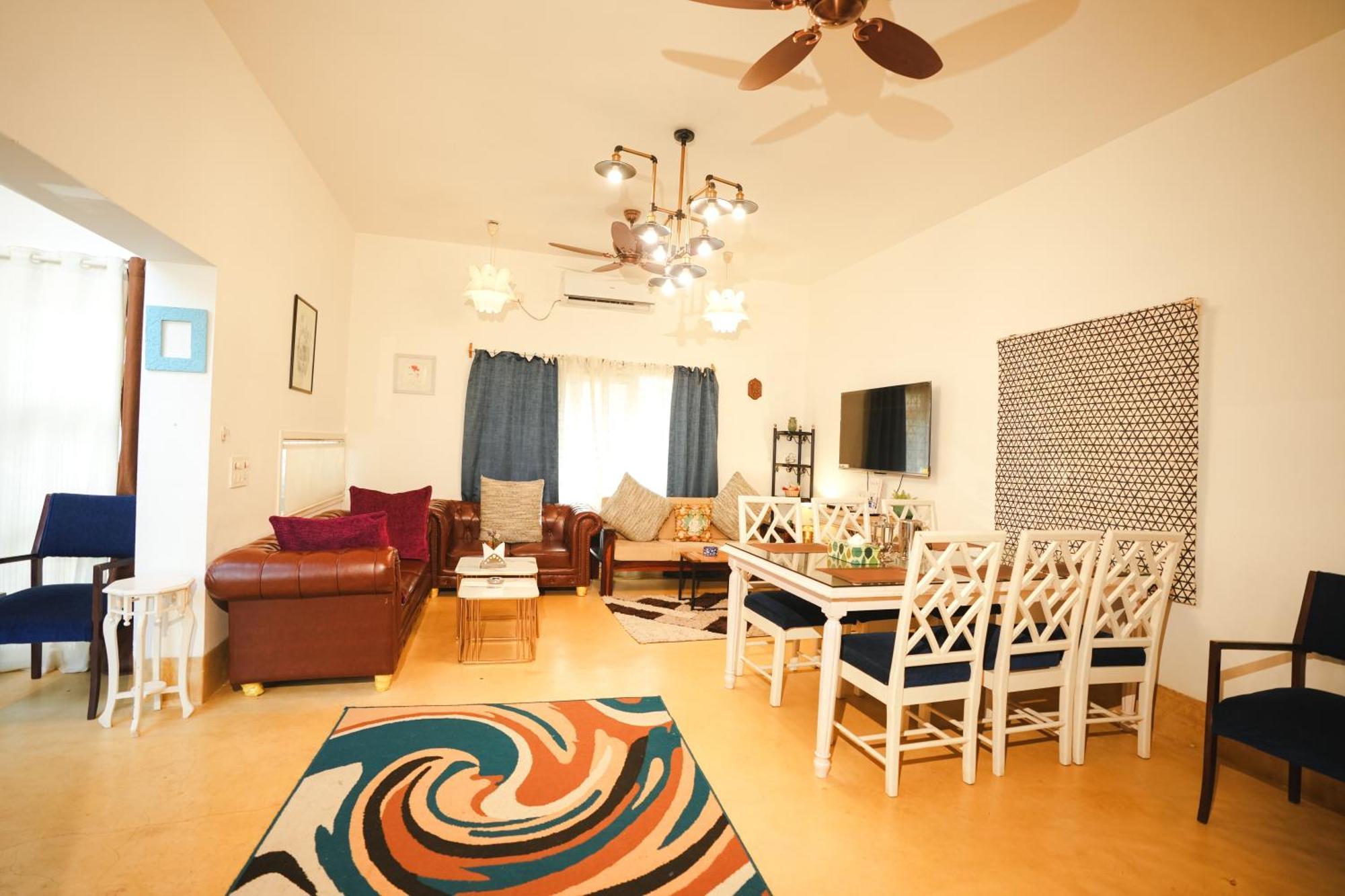 Villa M - Solitude: Beachside Candolim Retreat with Pool Exterior photo